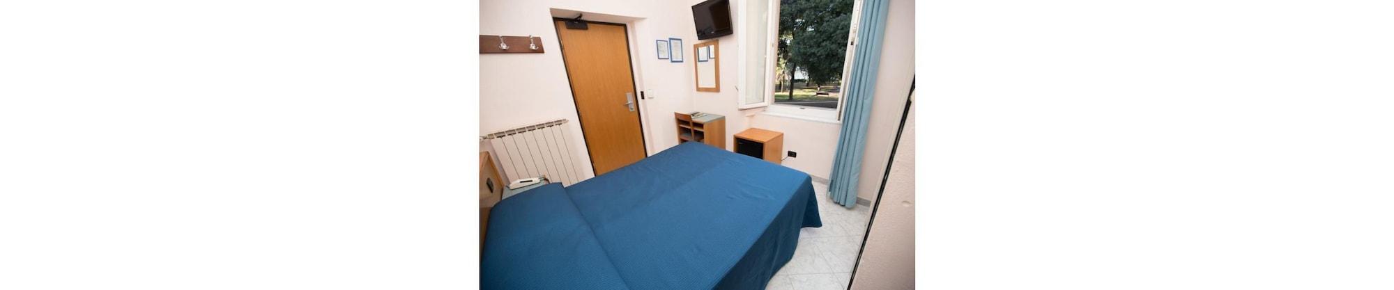 Hotel Roma مارينا دي ماسا المظهر الخارجي الصورة